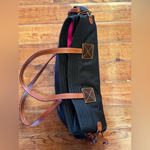 Dooney & Bourke Tote Nylon Black Brown Size Medium - Picture 16 of 17